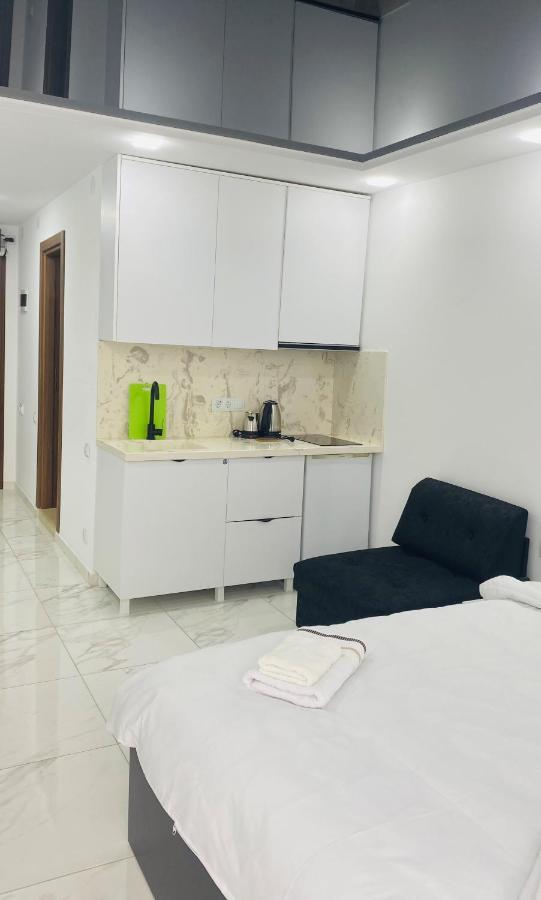 Sea View Studio Apartment In Orbi Residence Batumi Eksteriør billede
