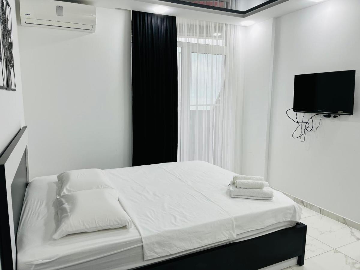 Sea View Studio Apartment In Orbi Residence Batumi Eksteriør billede